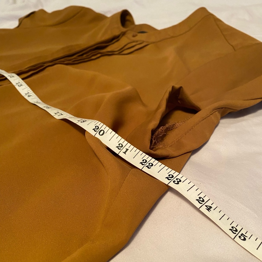 Simply Vera Gold Blouse